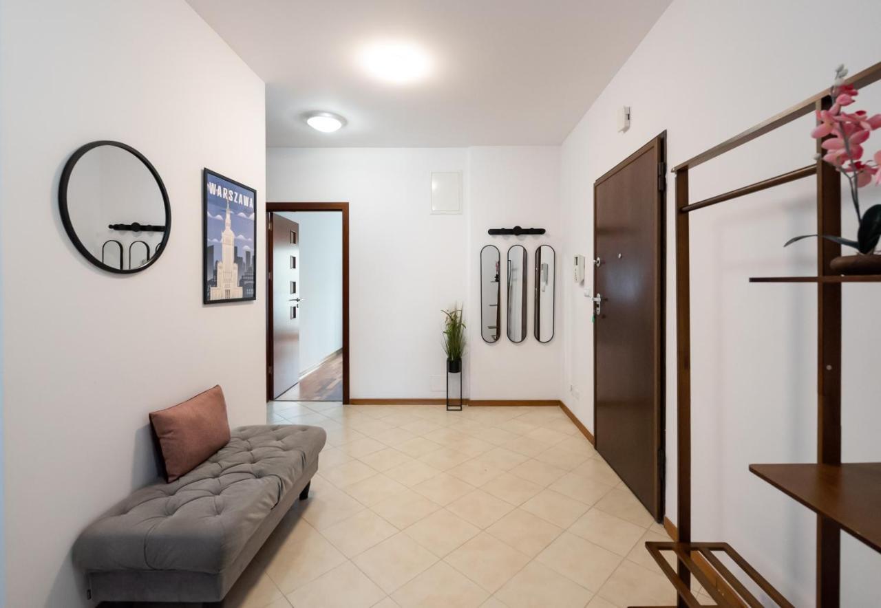 Wola Sunshine Apartment Free Parking วอร์ซอ ภายนอก รูปภาพ