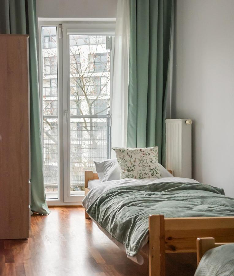 Wola Sunshine Apartment Free Parking วอร์ซอ ภายนอก รูปภาพ